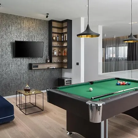 Сasa de vacaciones Beautiful ! 4 Bedrooms ! Message On Whats Sapp For Info!